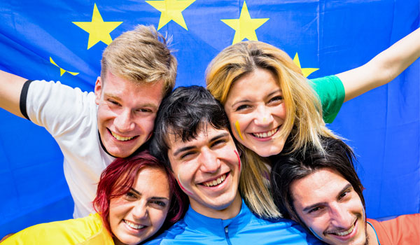 EU-richtlijn moet vanaf 2027 afrekenen met hardnekkige loonkloof mannen en vrouwen